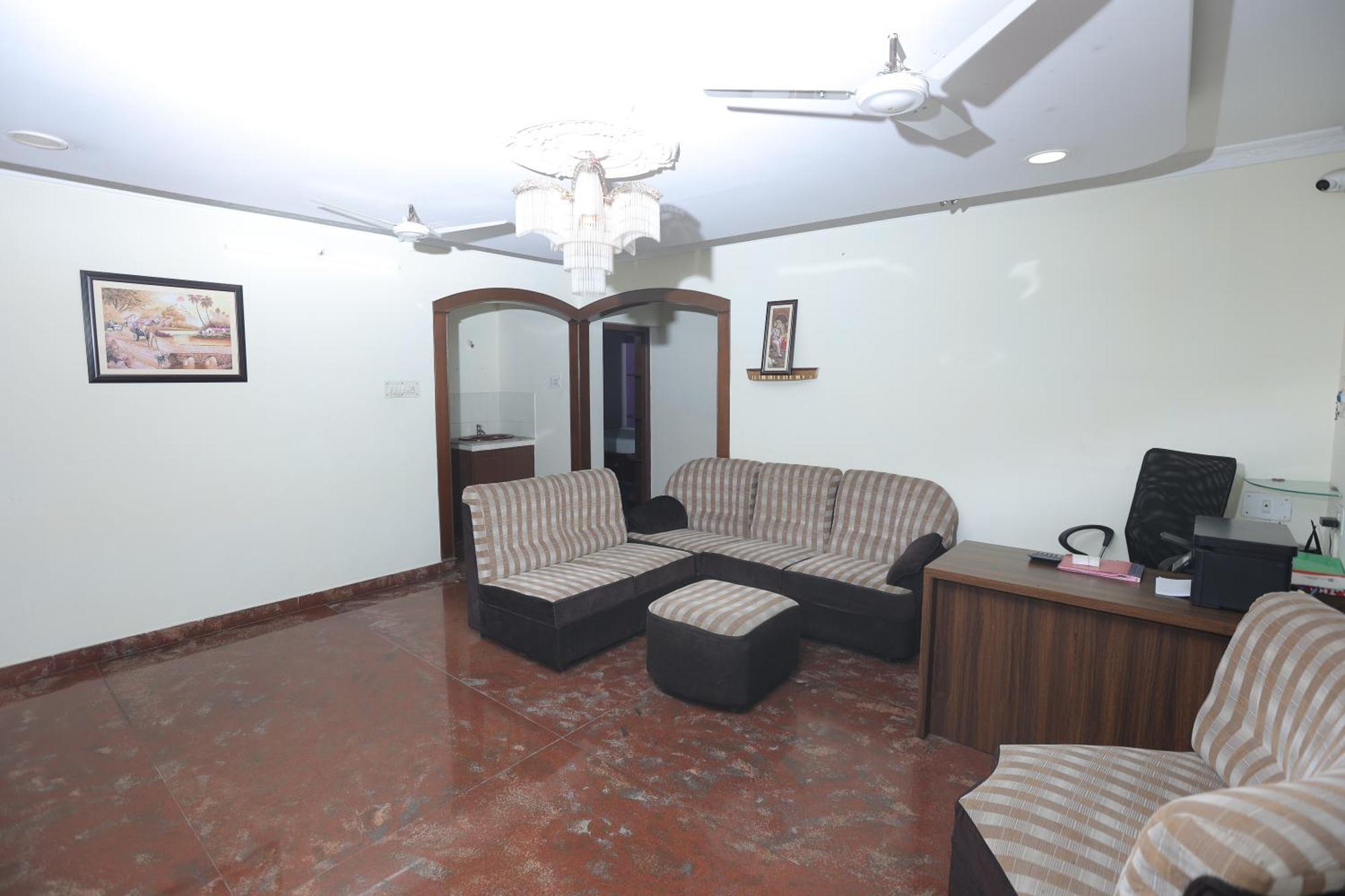 Happyhomes Porur -Near Rmz Software Park-Commerzone-Dlf It Sez Park -L&T Madrás Exterior foto